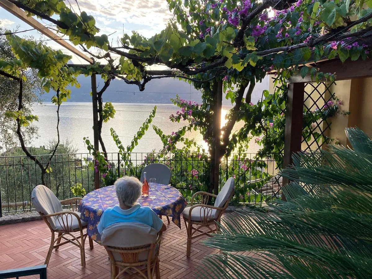 Casa Oliva Castelletto Di Brenzone Apartman