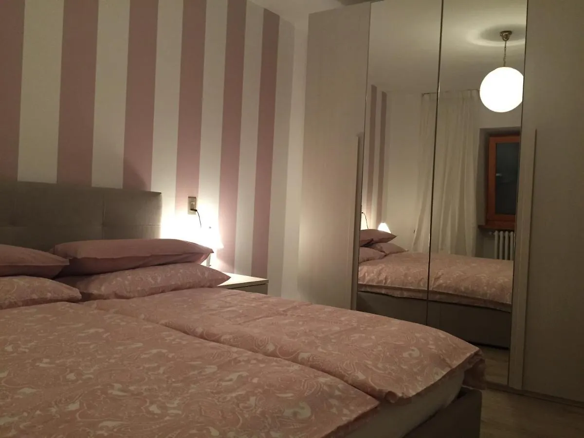 Casa Oliva Castelletto Di Brenzone Apartman 0*,